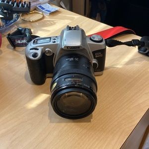 EOS rebel G film camera